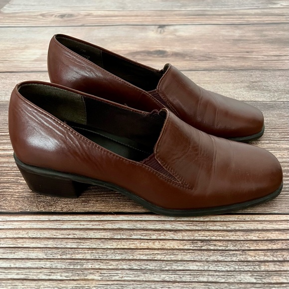 Easy Spirit Prelude Brown Loafers Size 7 - Picture 2 of 11